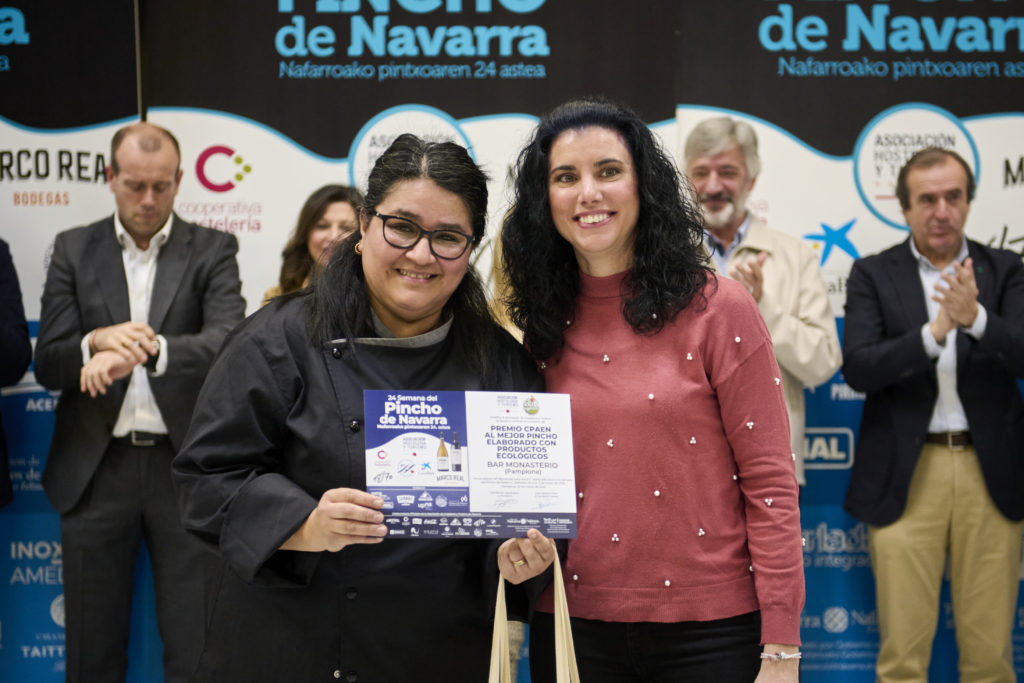 Premio al pincho elaborado con productos ecológicos, El Bar Monasterio por su pincho 80 monas dan para mucho