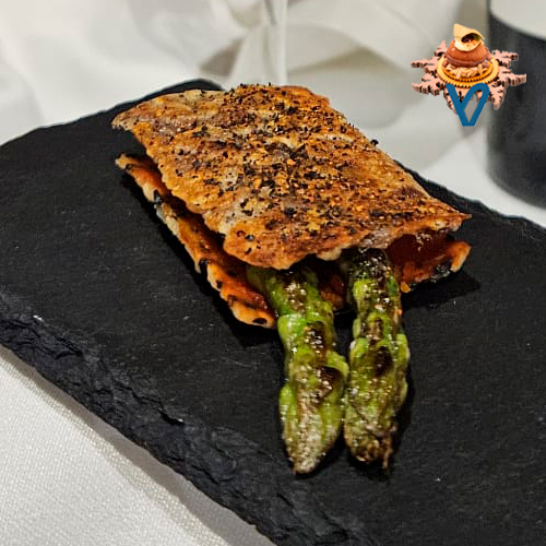 32.- casa-paco-2 Pincho del espárrago hasta los andares del Bar Casa Paco